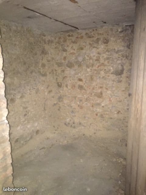 LOCATION CAVE 6.7 M2 , porte champerret Paris 17ème