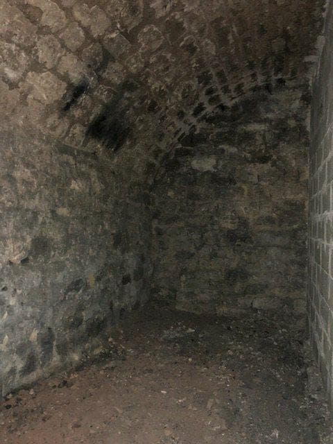 Cave paris 2eme sécurisé 16m3 Réaumur - Sébastopol