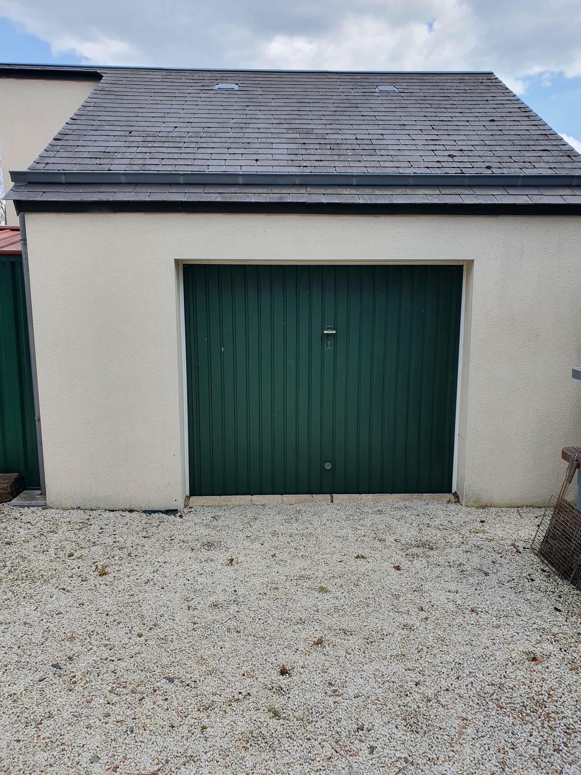 Garage à St-Lo intérieur cours