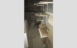 Cave sécurisée avec rangement - 8m2