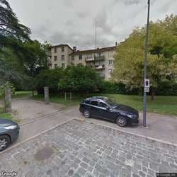 GARAGE PRES DU CENTRE DE MELUN PROCHE DE LA GARE