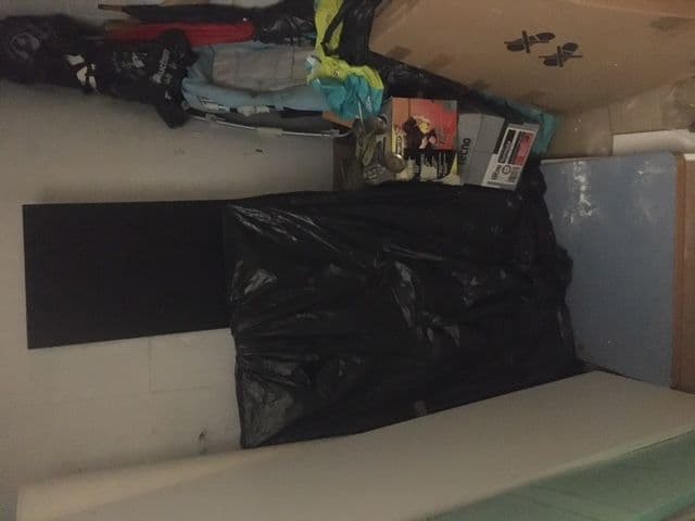 location cave , Meudon la foret, priver, bien entretenue.