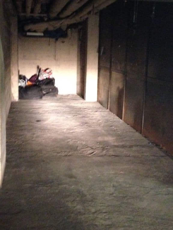 Box de 25 metre carré