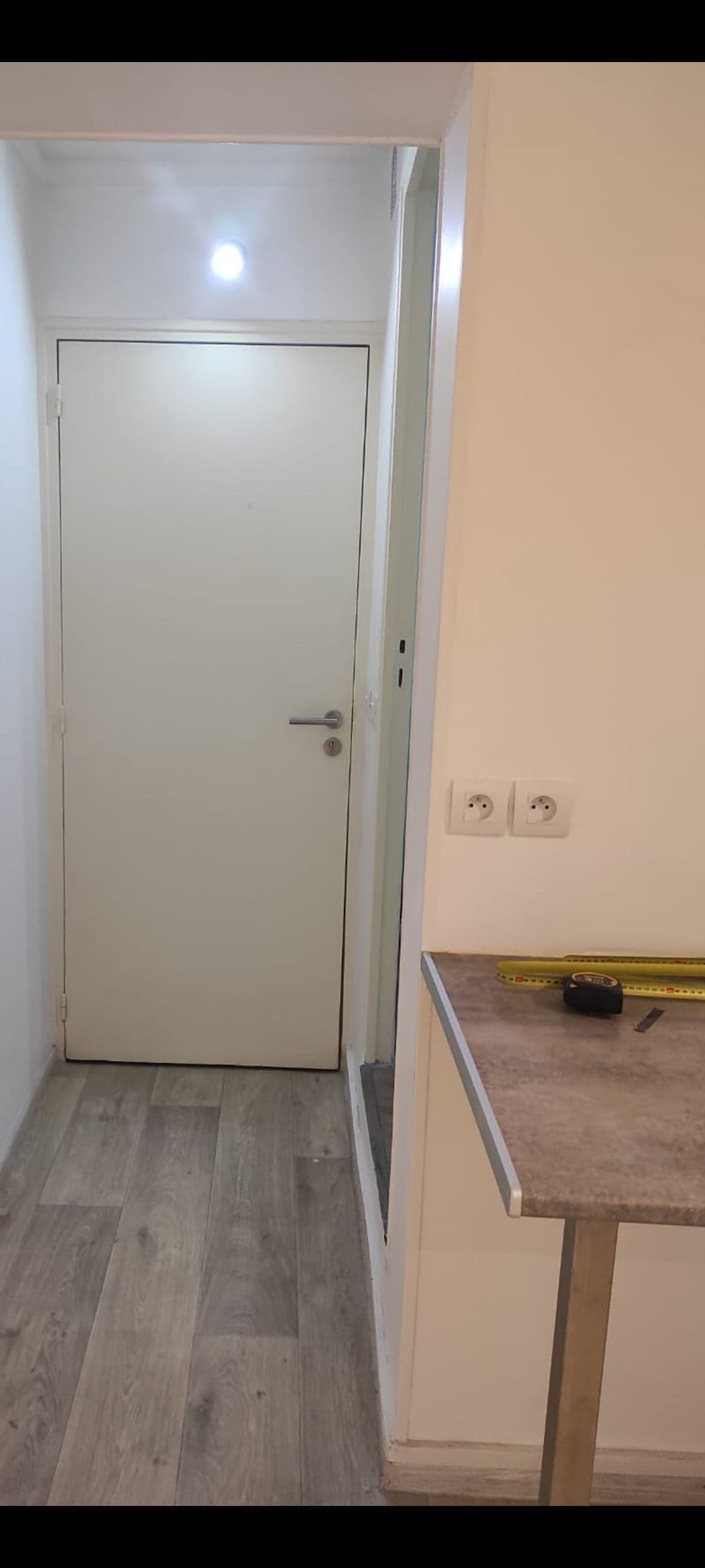 Local de stockage 21.2m2 à Bagneux