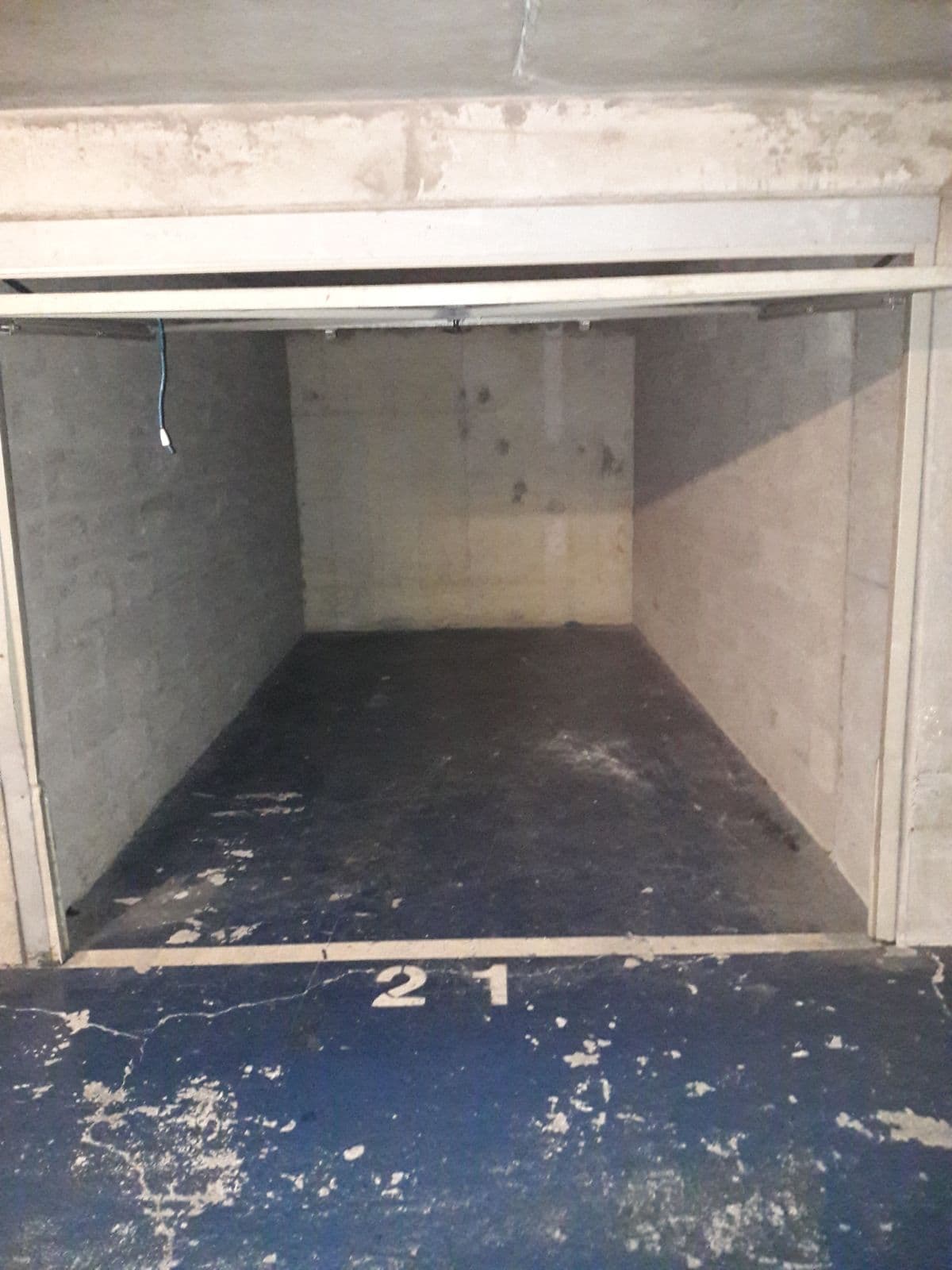 Box Parking fermé sécurisé