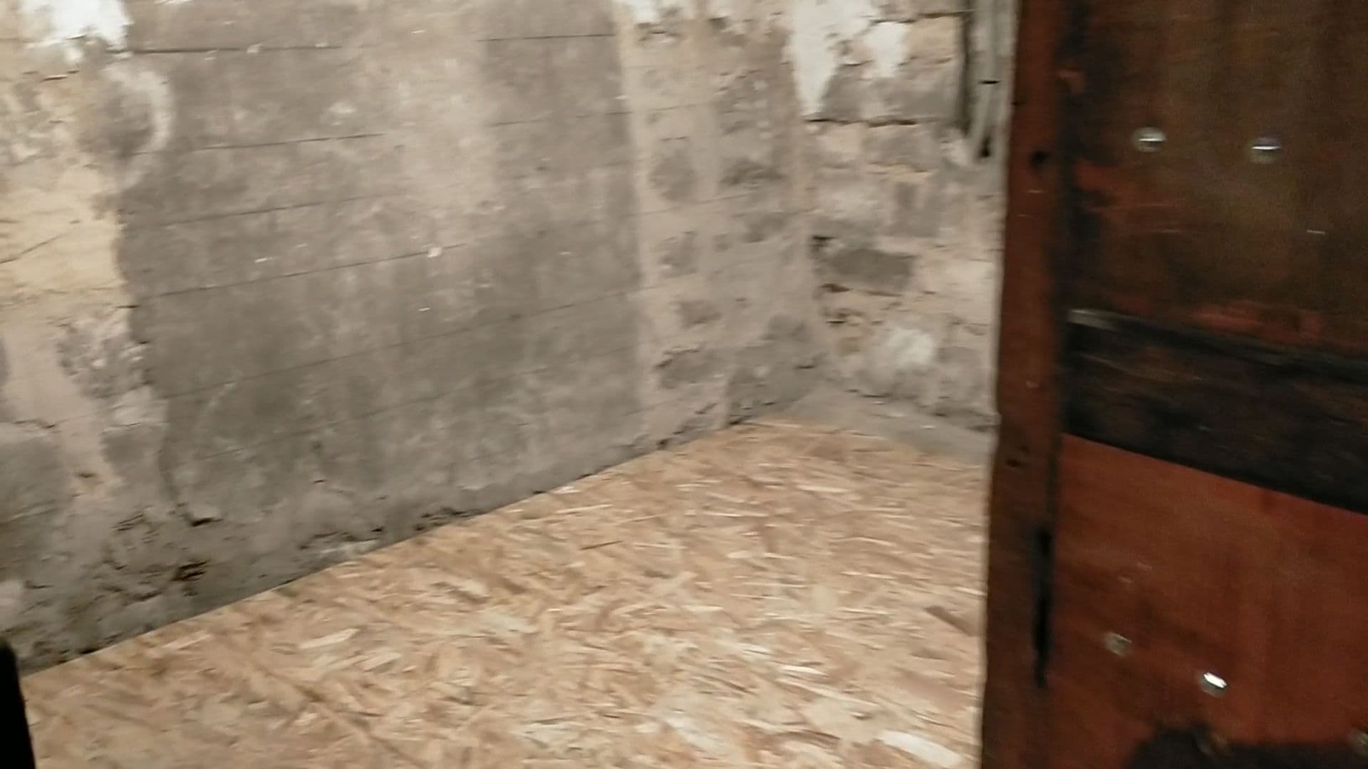 Rue de La Pompe, métro Victor Hugo, belle Cave, stockage, bo