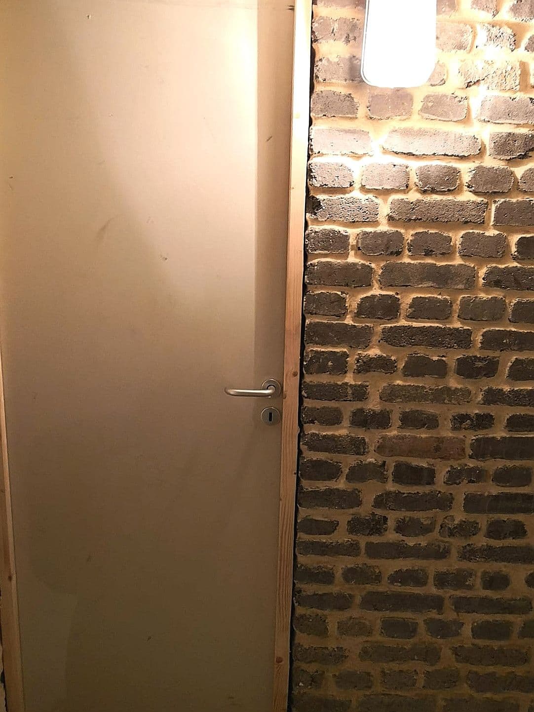 Cave à la location exclusive avec remise de clés