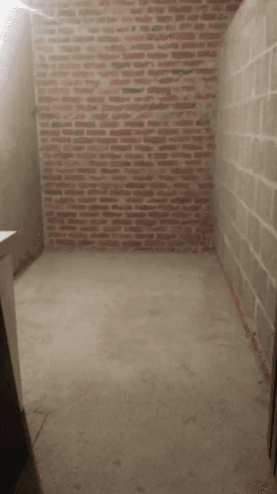 Cave 5m² - très sécurisée et saine