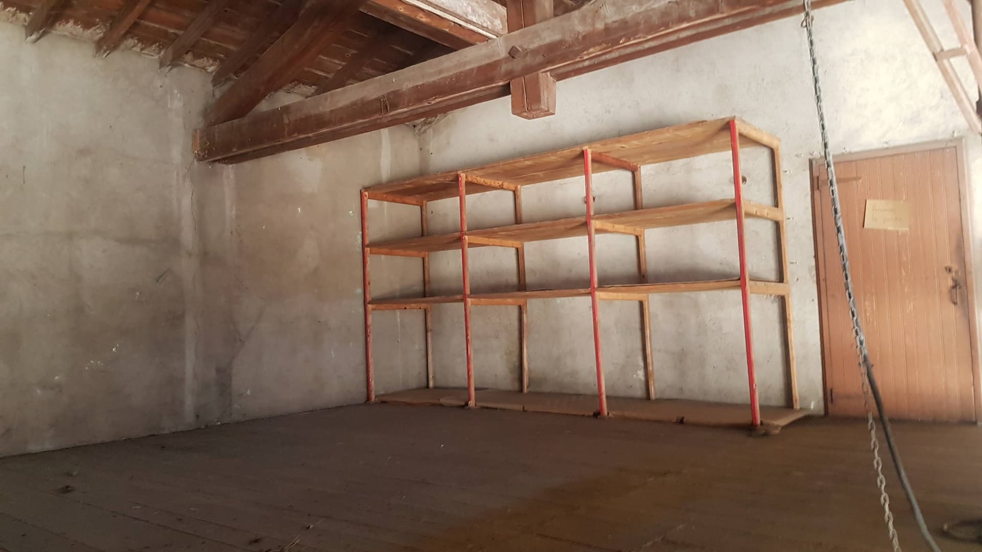 Espace couvert non fermé