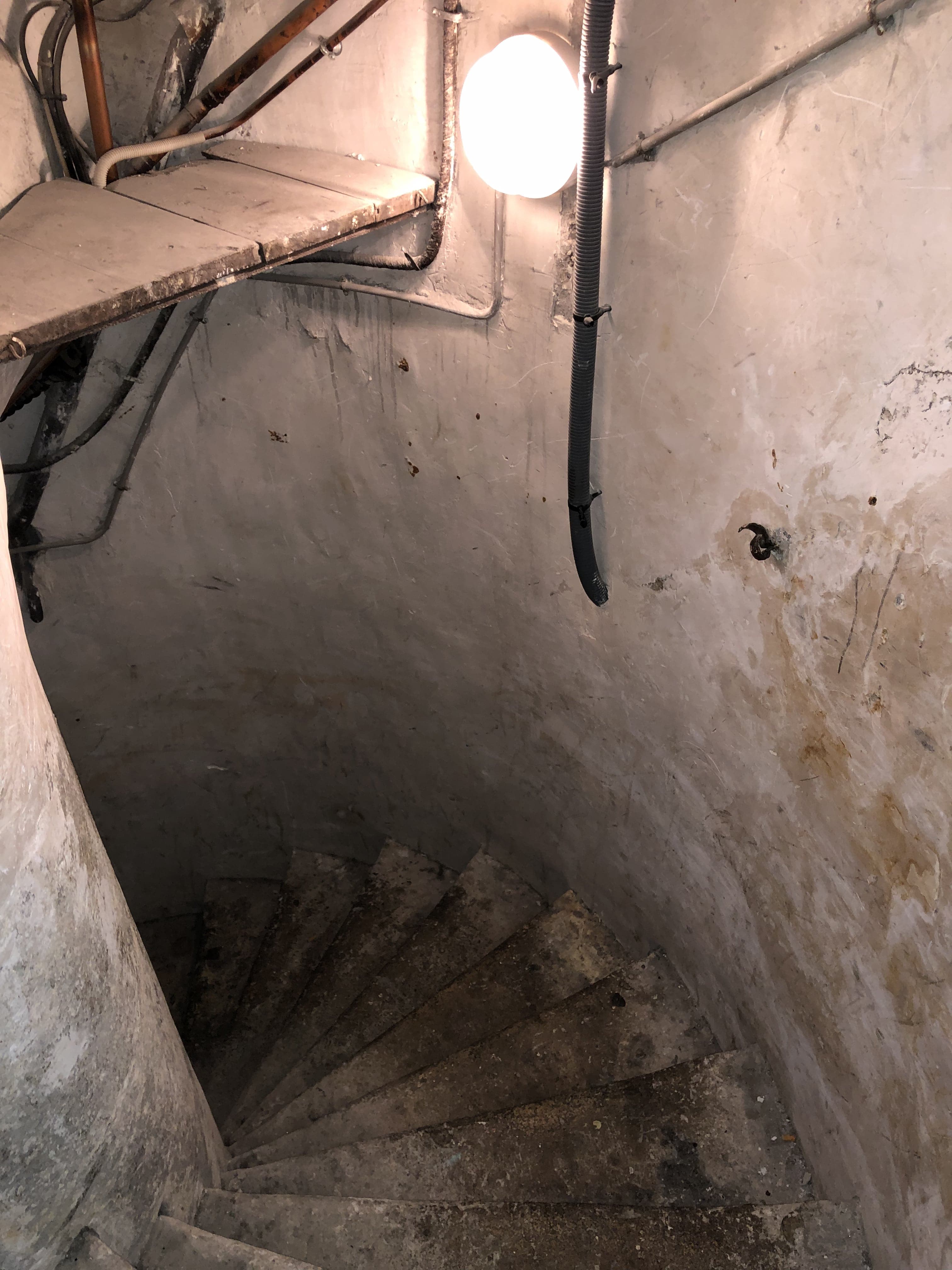 Cave saine et sécurisée (blindée et serrure 3 points) 15m3