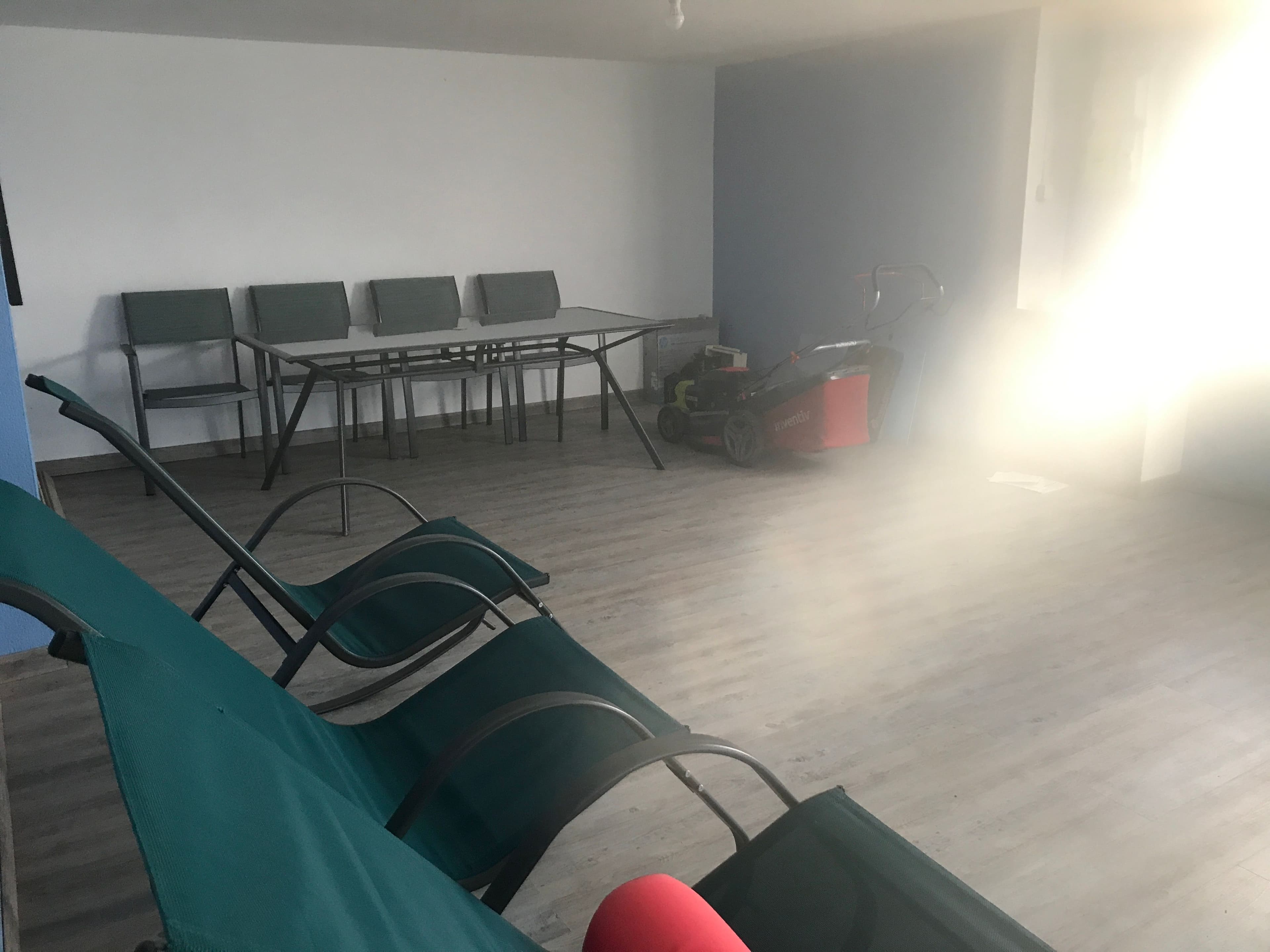 Sous-sol aménagé, garde-meuble