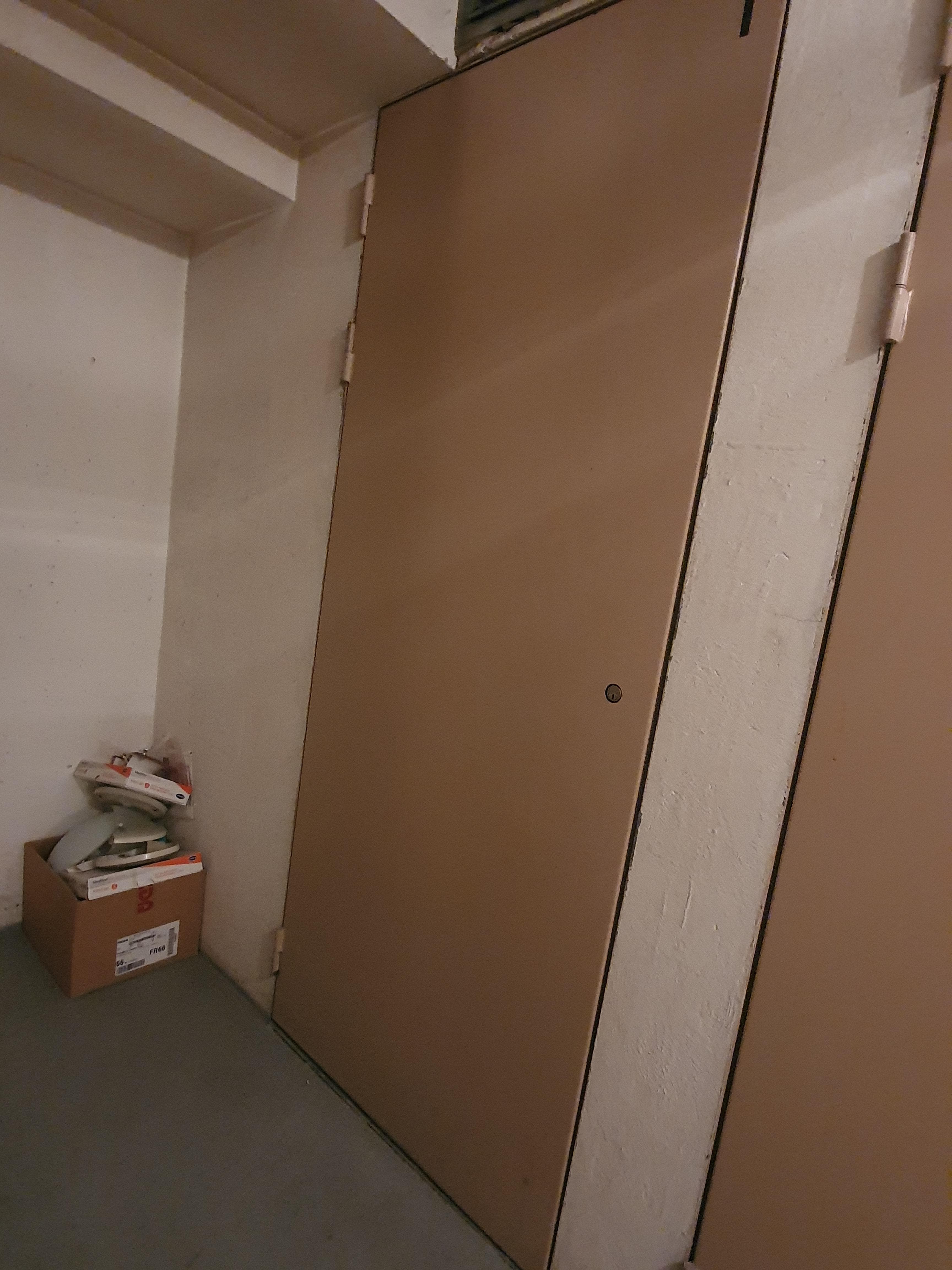 Cave Sécurisée dans résidence avec ascenceur, 92310 Sèvres