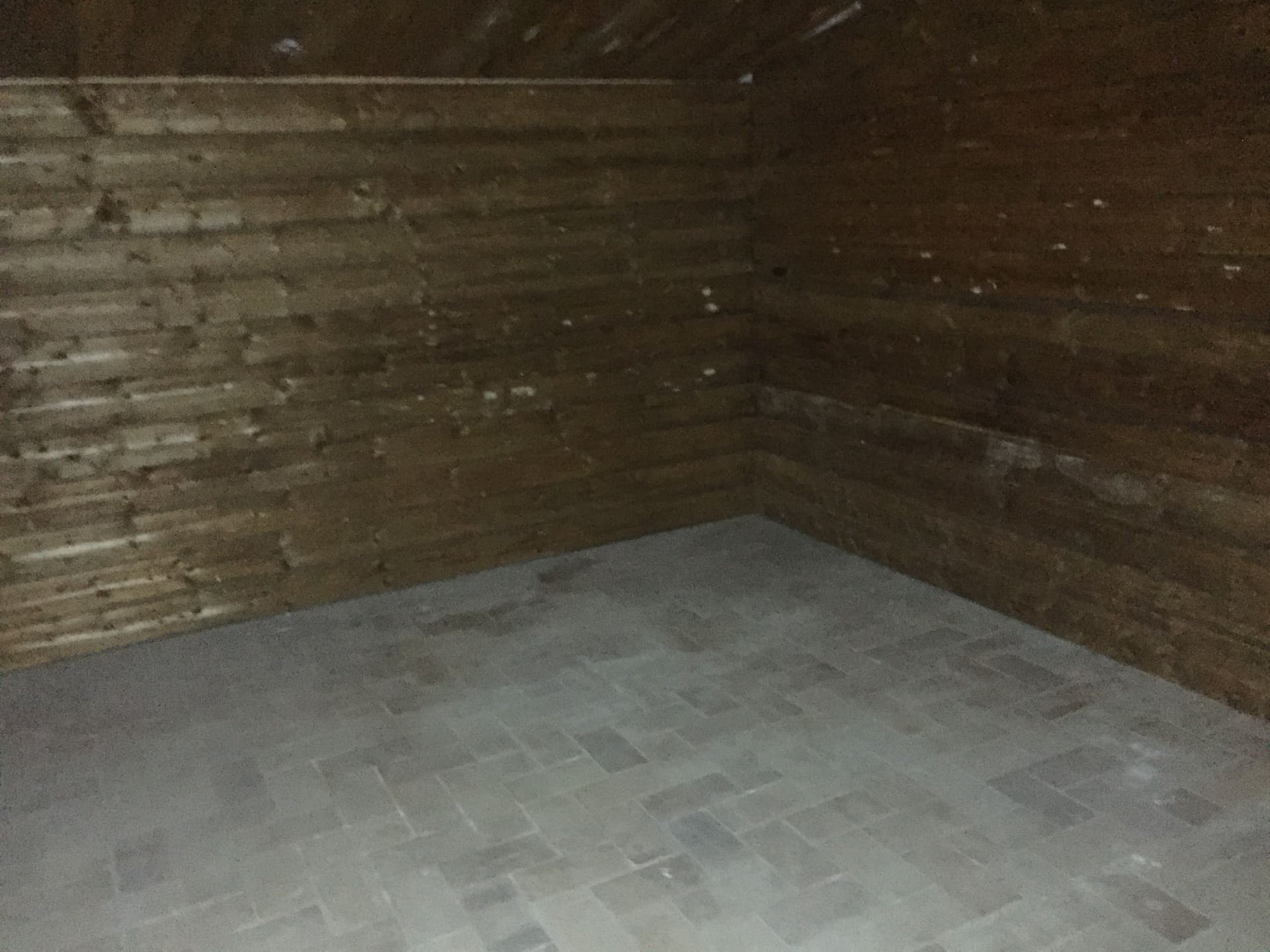 Box & garde meubles stockage de 12 M²