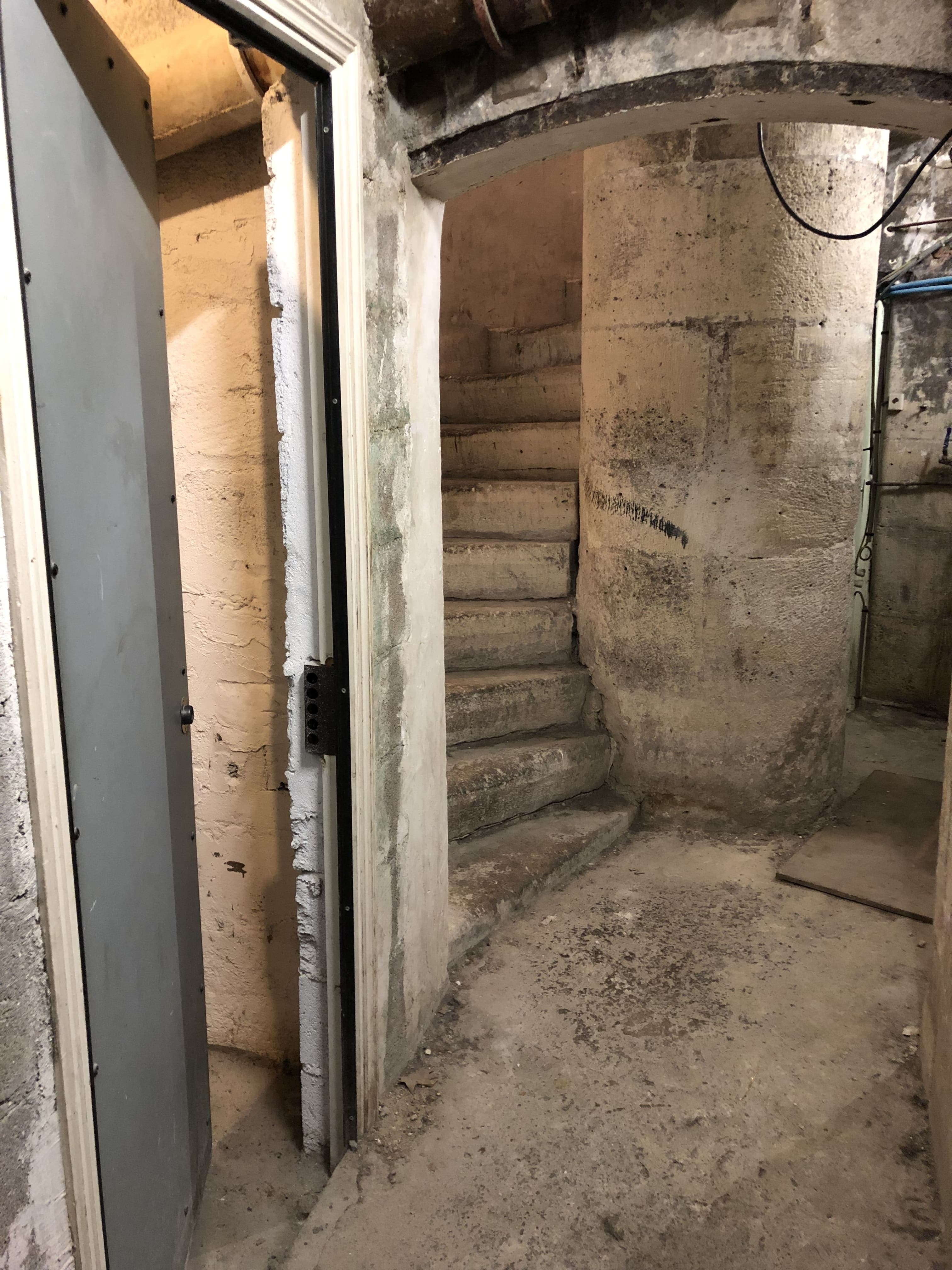 Cave saine et sécurisée (blindée et serrure 3 points) 15m3