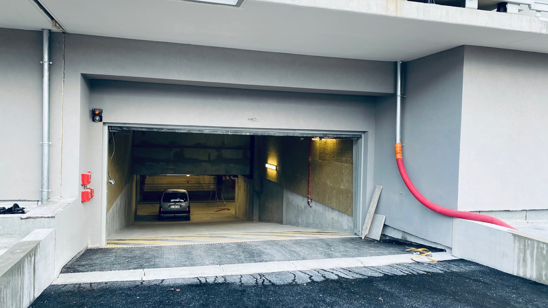 Garage simple fermé