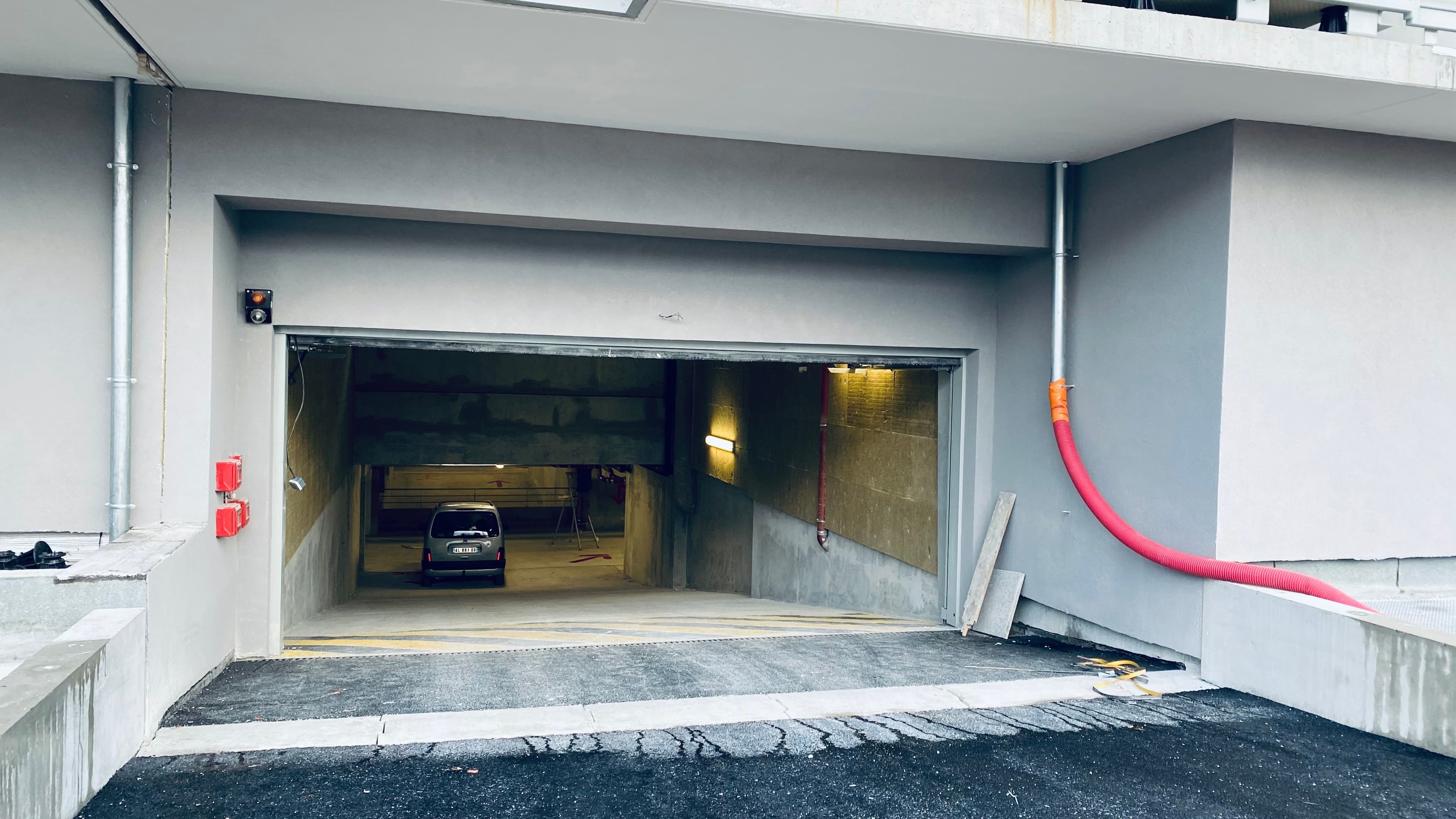 Garage simple fermé