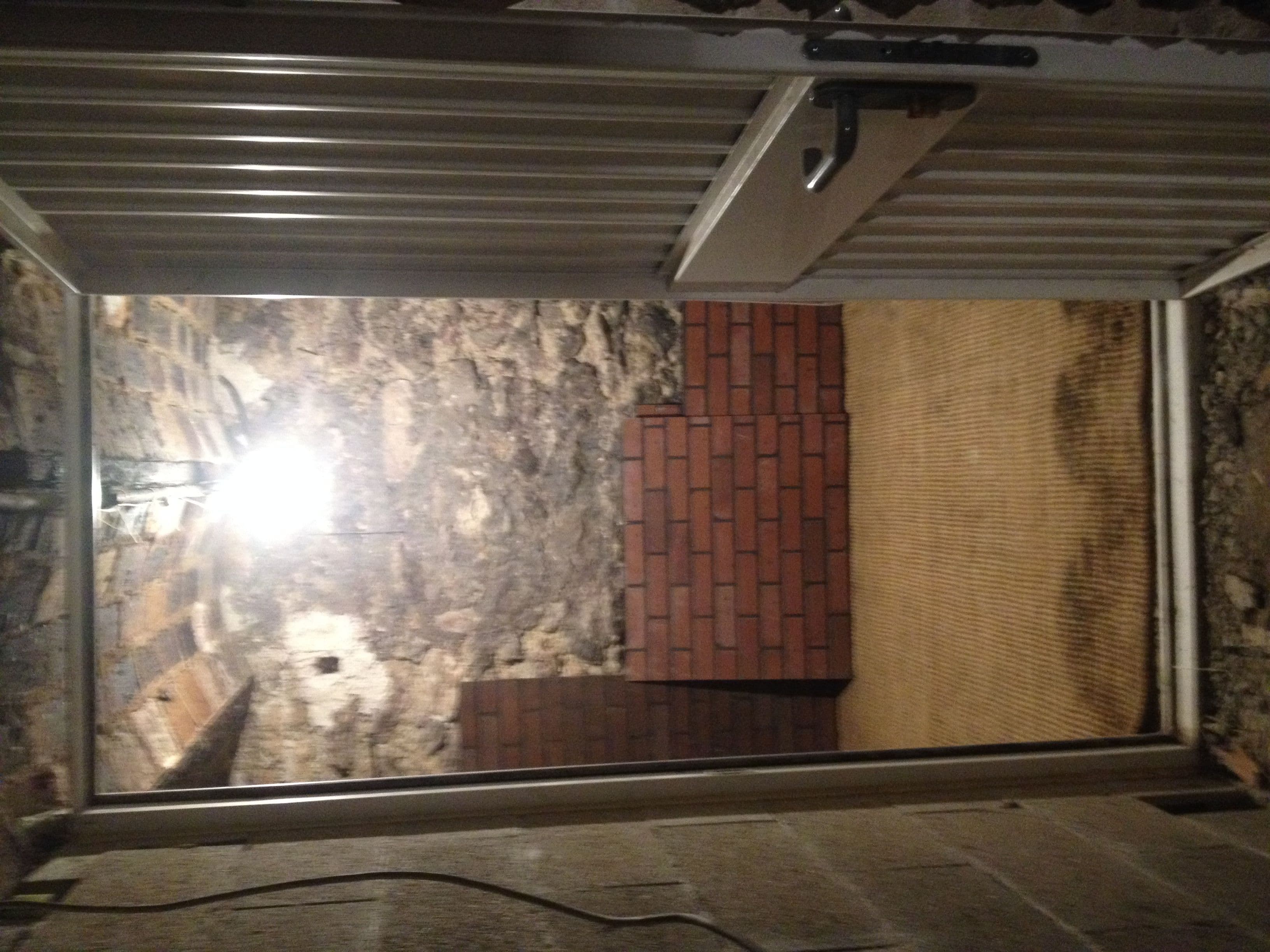 Une cave 7 m² , saine et sécurisée, Paris 75017