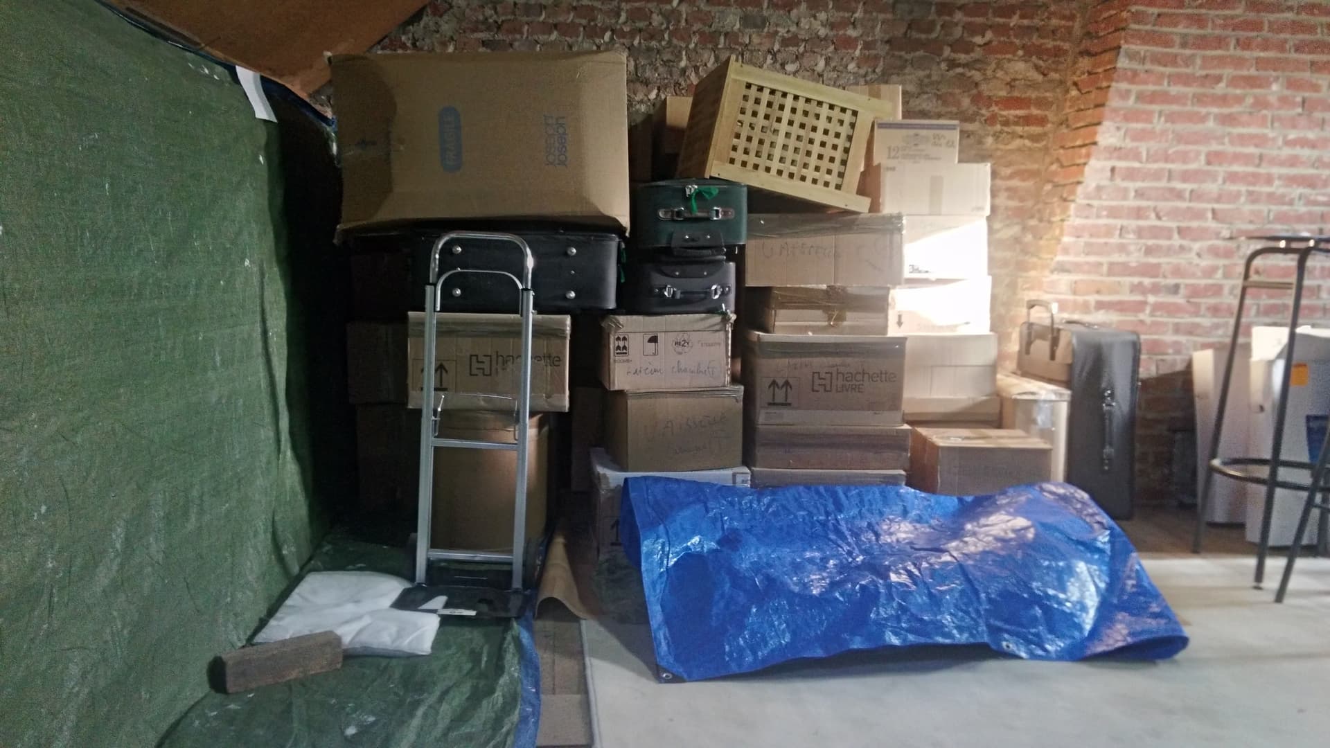 Garde meuble en Dépôt situé au centre ville de Douai