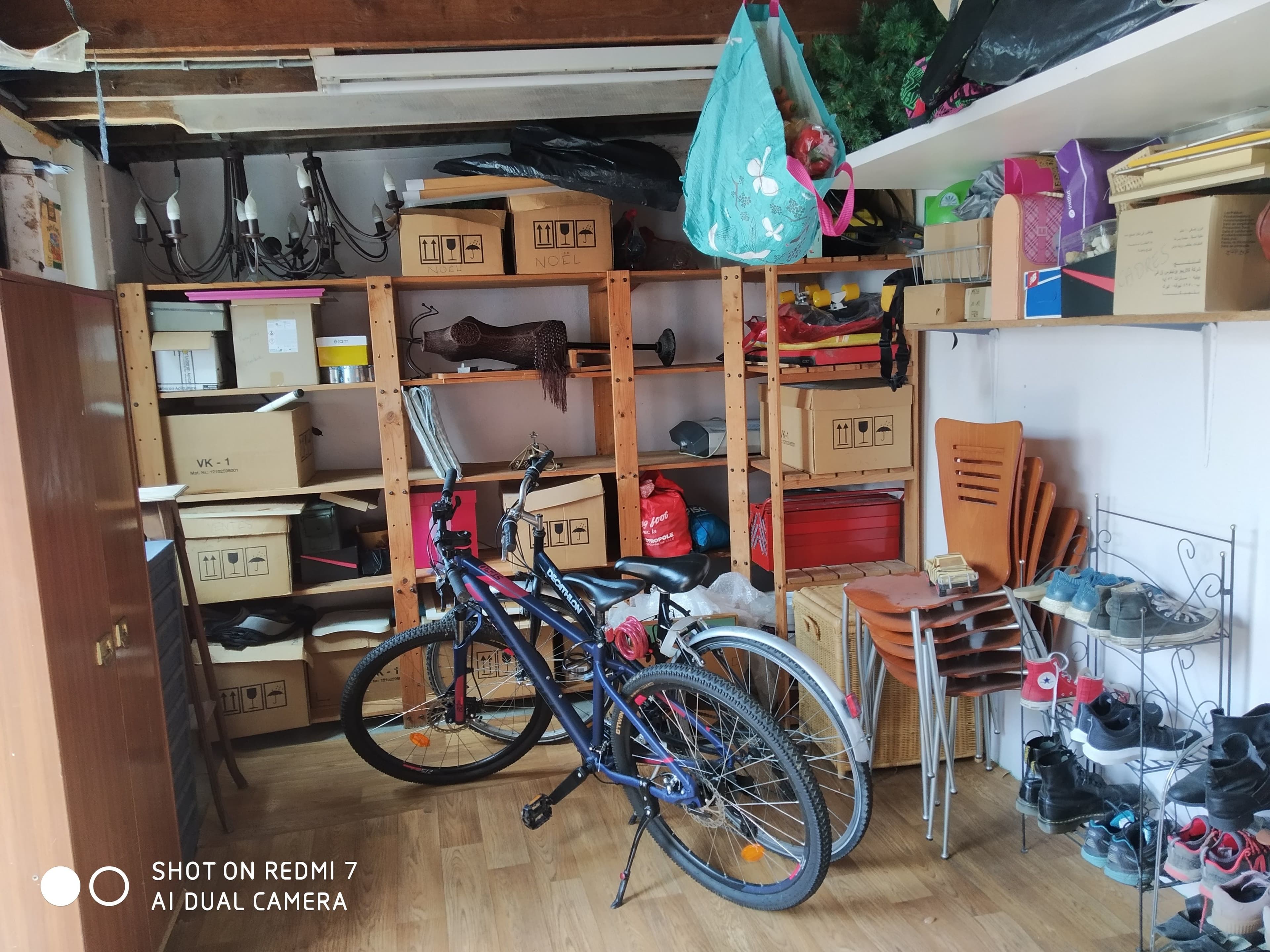 Espace dans garage sécurisé facile d'accès