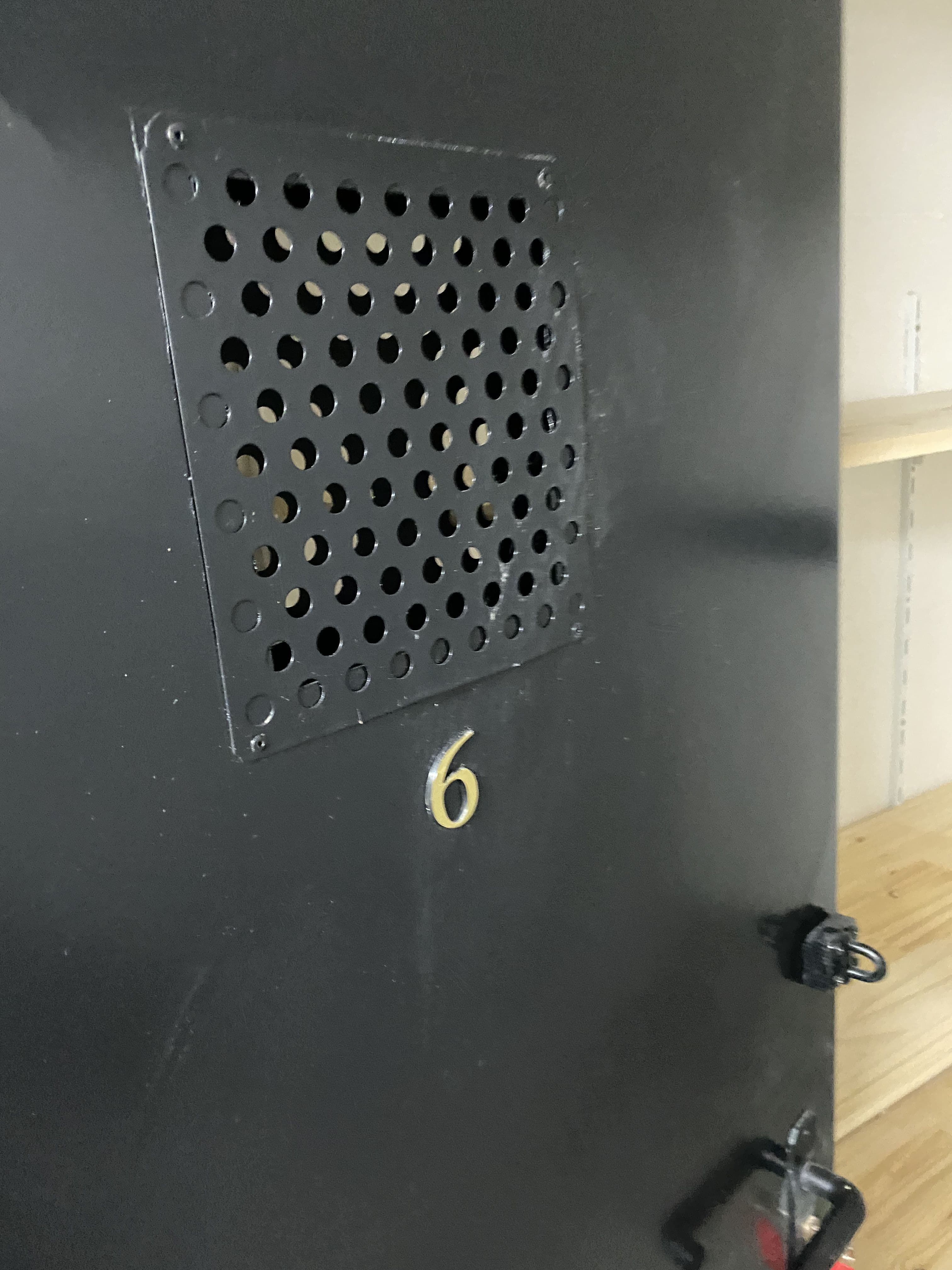 Cave saine sécurisée Porte de la Villette