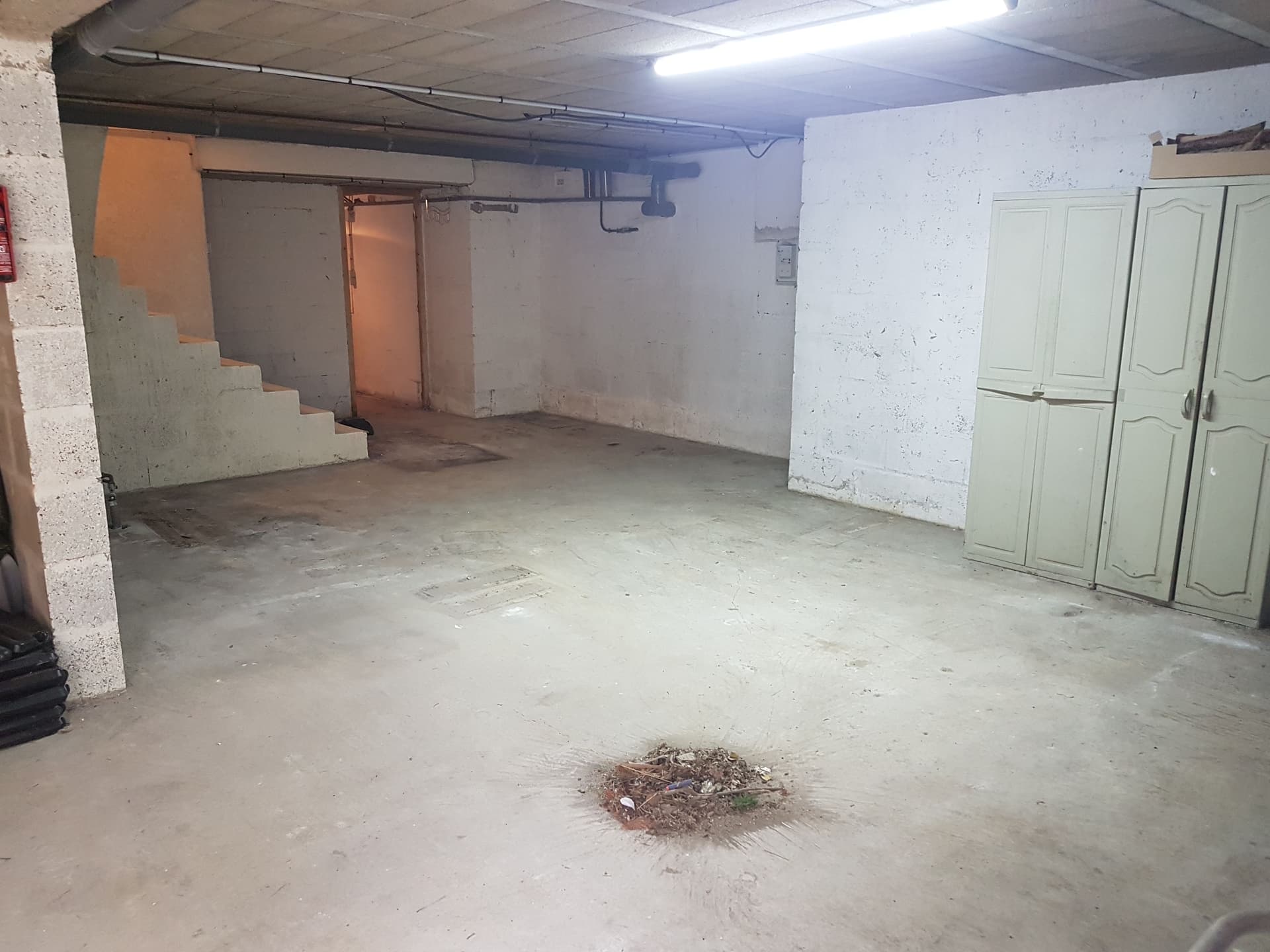 Sous sol a louer pour stockage