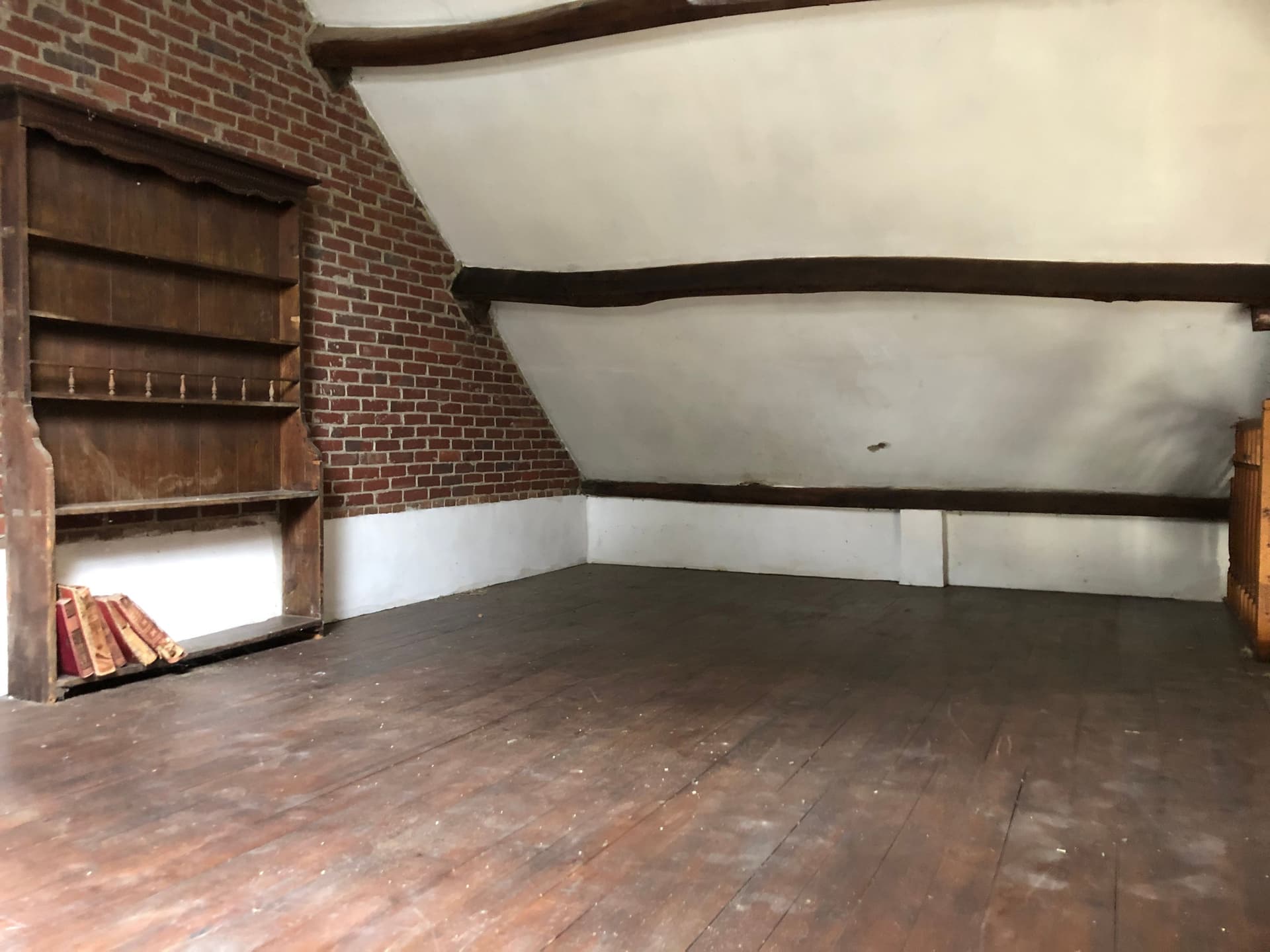 Espace de stockage au premier etage