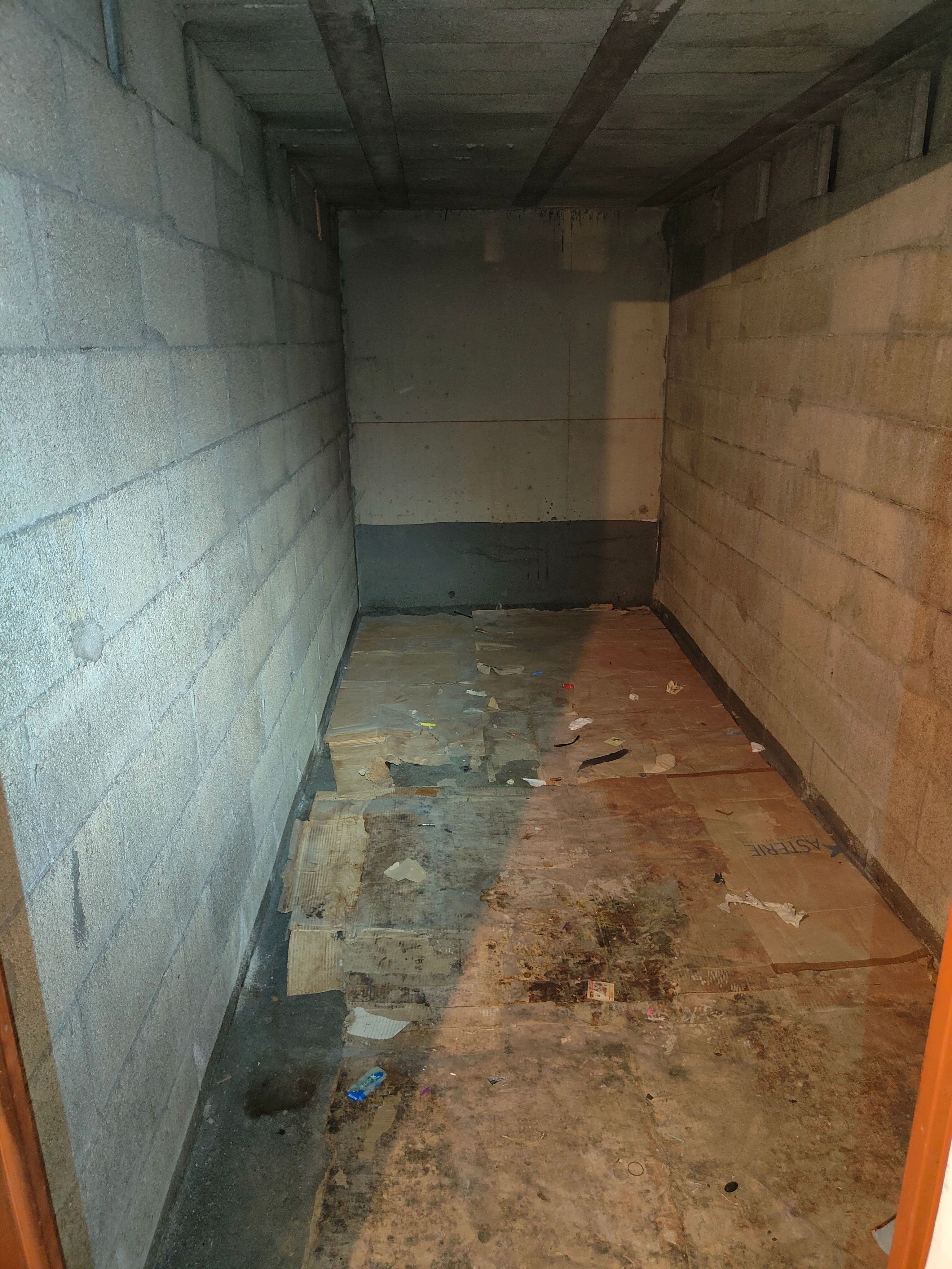 Cave à Vallauris dans résidence sécurisée