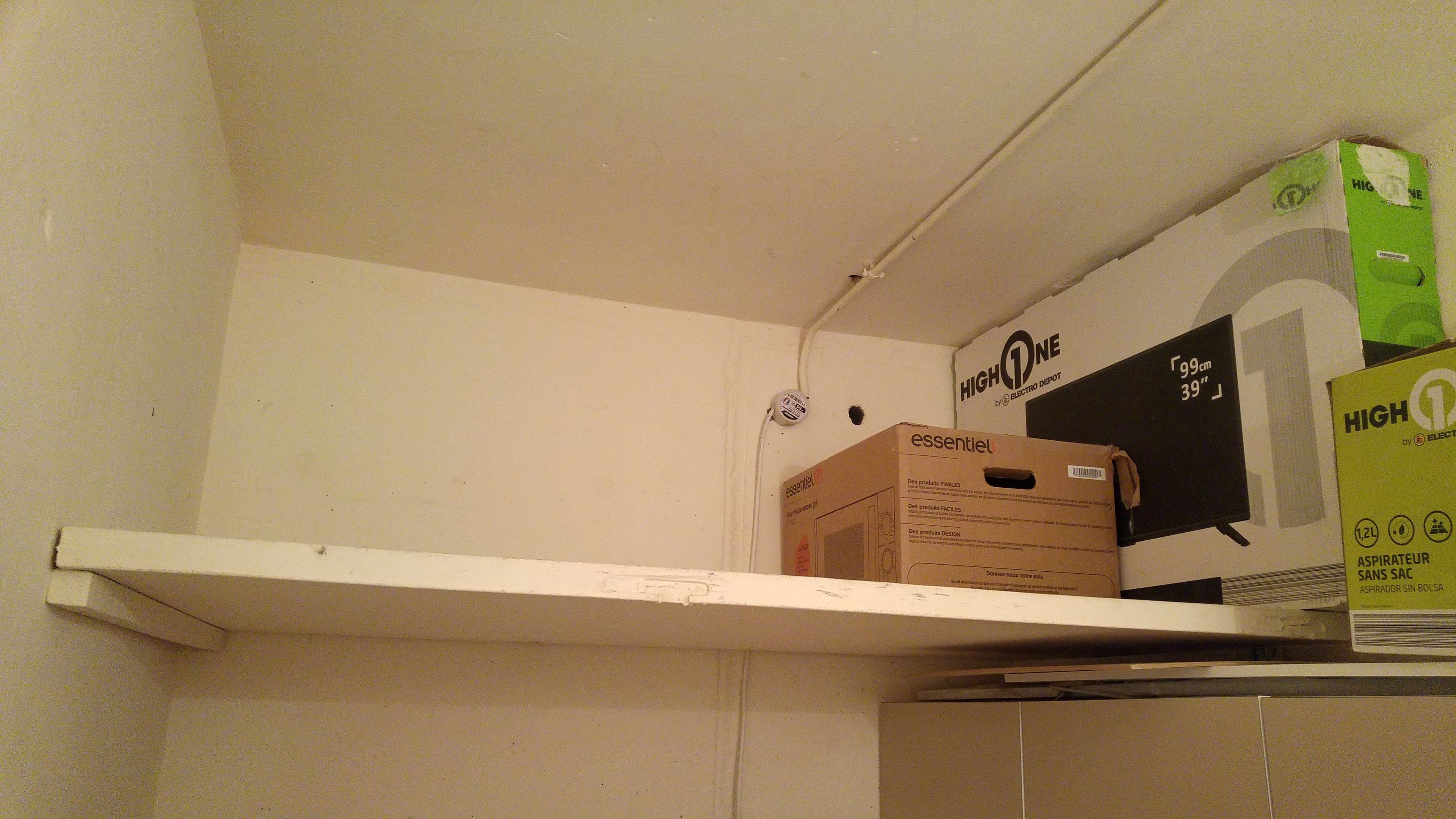 Cellier sécurisé au 7 ème étage