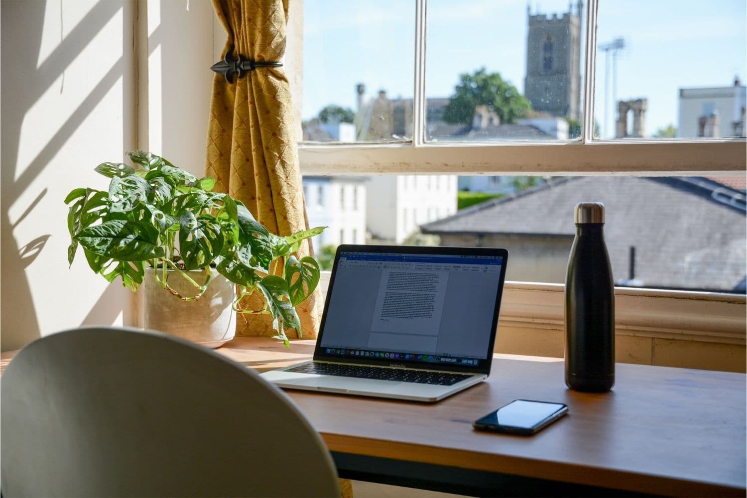 bureau à la maison ou home office