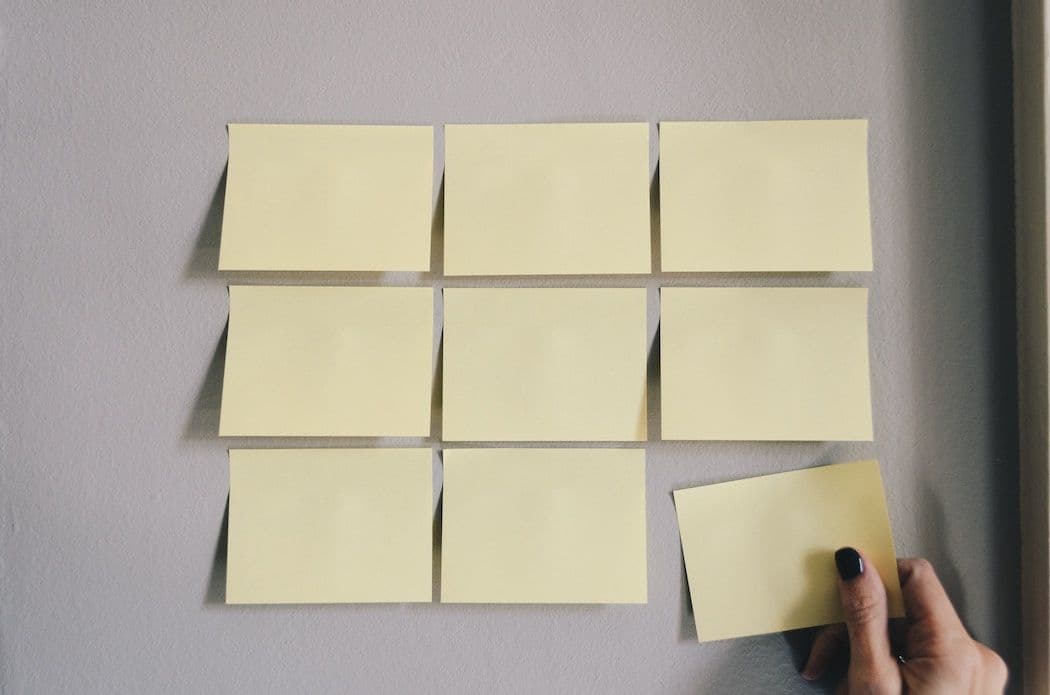 Organiser son stockage avec des post-its