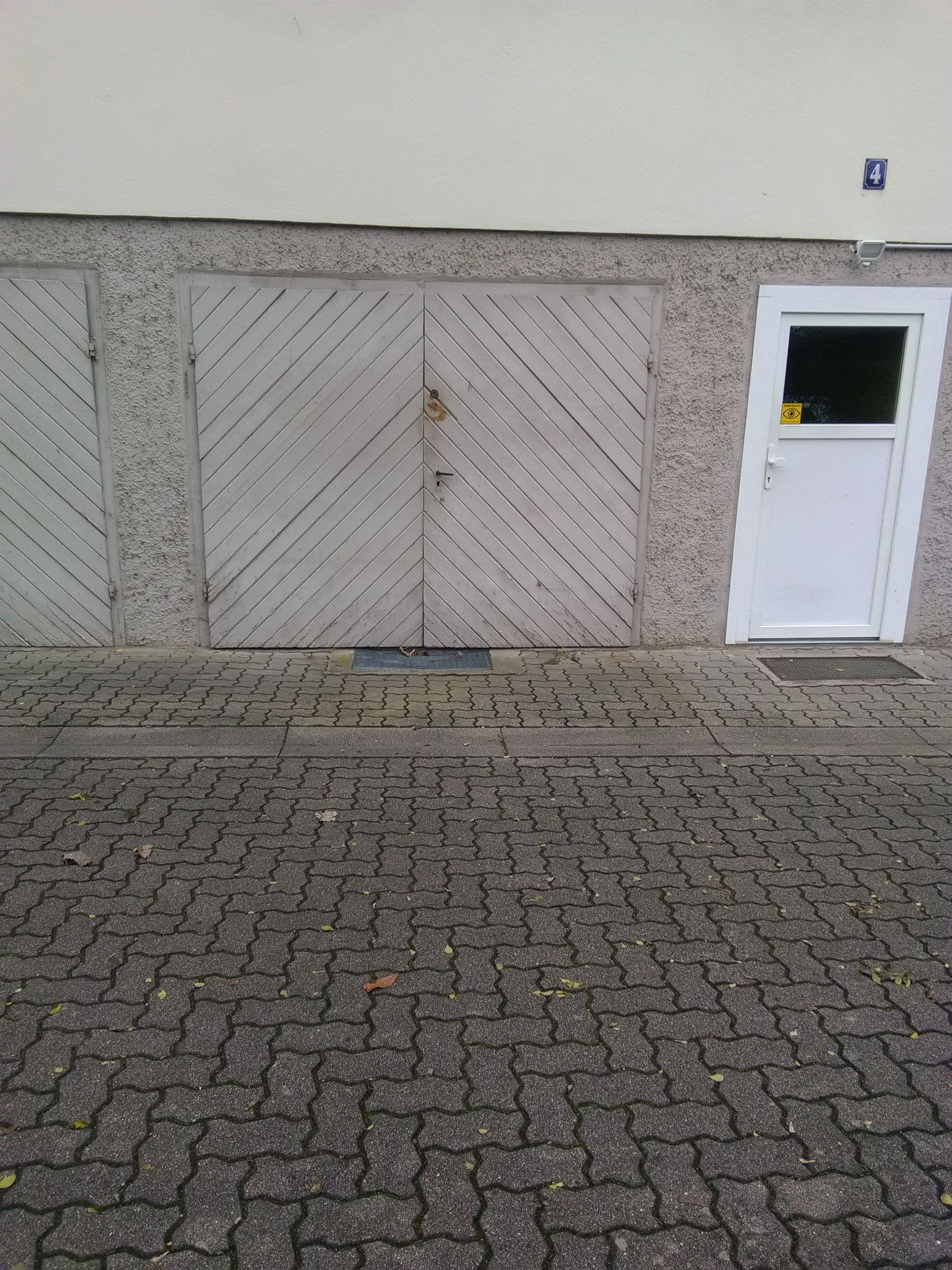 garage