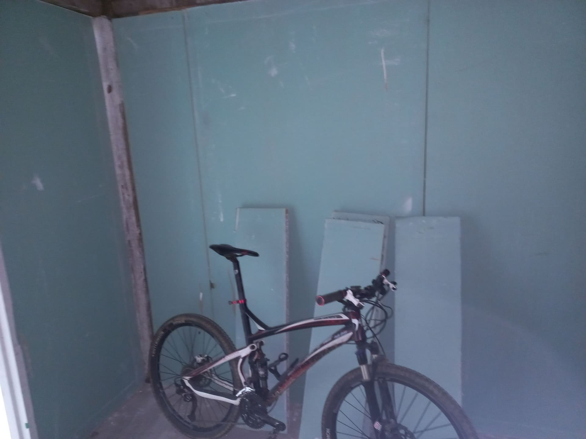 Box de stockage 12 M2